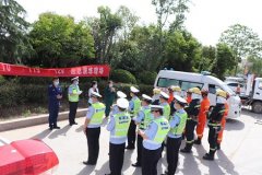 虞城交警联合开展道路交通应急演练