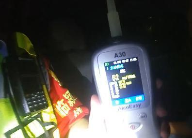 男子实习期内酒驾被查，驾照未“满月”就“下岗”
