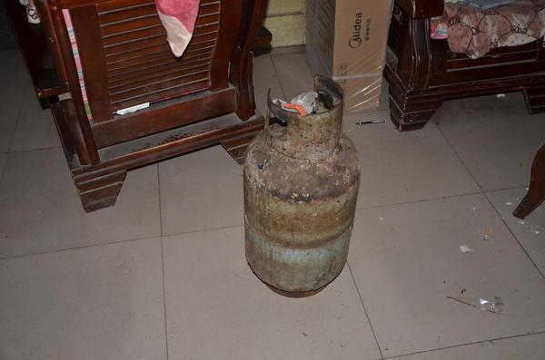 刀捅亲哥、威胁民警，这样耍酒疯，刑拘