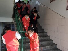 漯河市源汇区嵩山路学校开展消防安